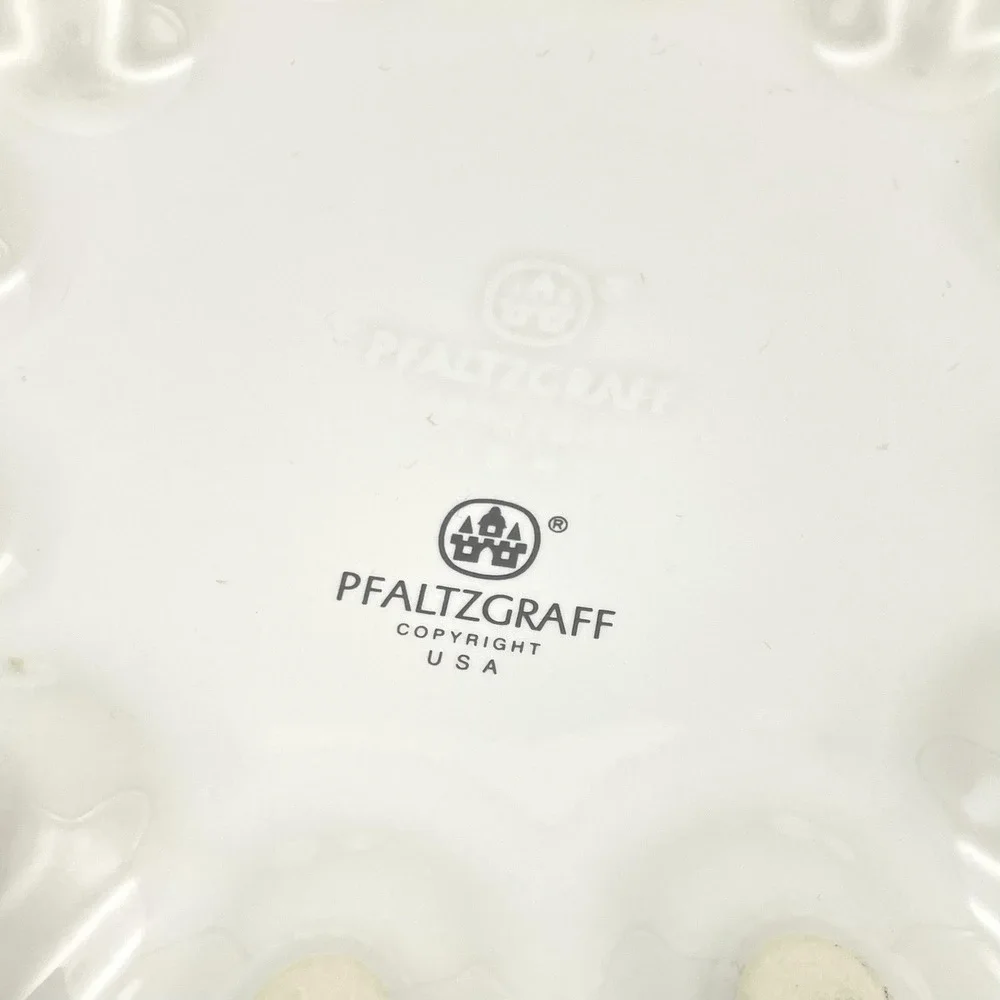 Pfaltzgraff christmas winterberry